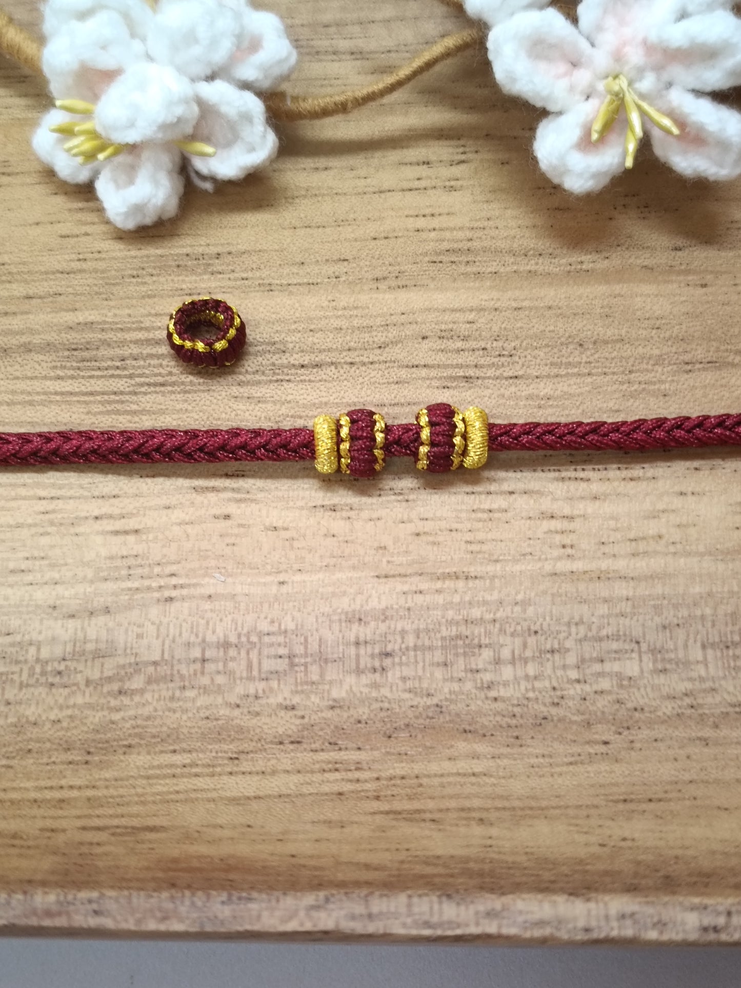 3mm Wine Red Flat Knot Circle